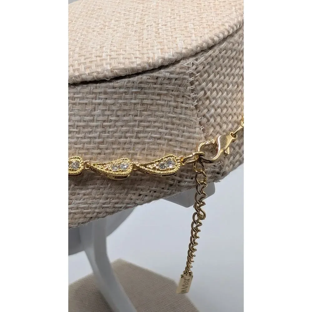 Napier‎ vintage gold toned necklace with rhinestones 18